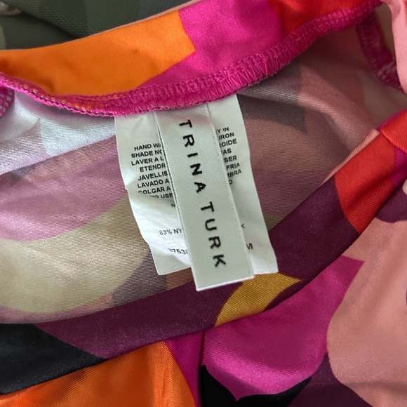 Trina Turk Standard Fan Faire Swim Long Sleeve Tee Rash Guard Pink Orange Sz L - Picture 8 of 9